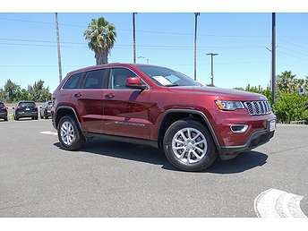 2022 Jeep Grand Cherokee Laredo 
