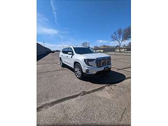 2025 GMC Acadia Denali 