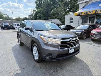2016 Toyota Highlander LE 