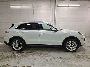 2023 Porsche Cayenne  