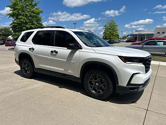 2025 Honda Pilot TrailSport 