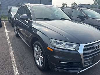 2019 Audi Q5 Premium Plus 