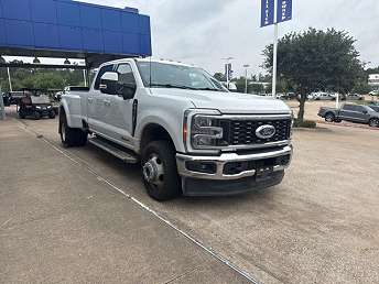 2023 Ford F-350 Lariat 