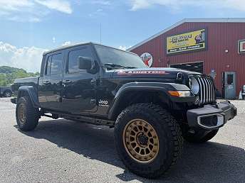 2022 Jeep Gladiator Overland 