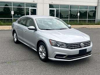 2017 Volkswagen Passat S 