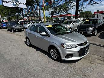 2017 Chevrolet Sonic LS 