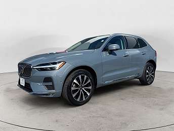 2023 Volvo XC60 B5 Plus 
