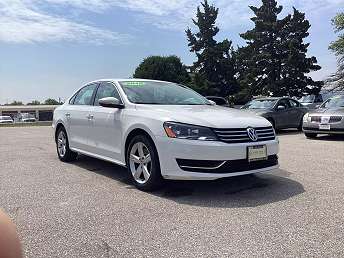 2012 Volkswagen Passat SE 