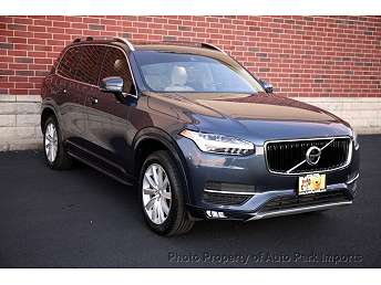 2019 Volvo XC90 T6 Momentum 