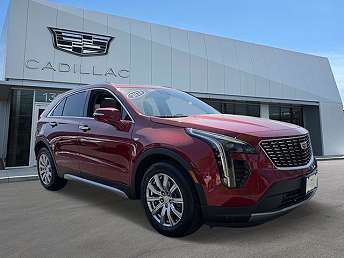 2023 Cadillac XT4 Premium Luxury 