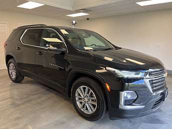 2022 Chevrolet Traverse LT 