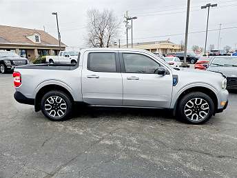 2024 Ford Maverick Lariat 