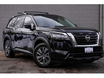 2024 Nissan Pathfinder SV 
