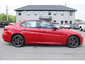 2022 Alfa Romeo Giulia Ti Veloce