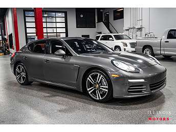 2016 Porsche Panamera 4 