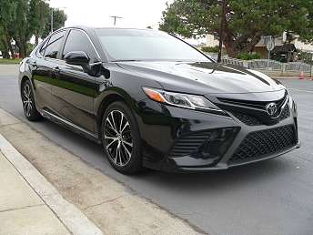 2018 Toyota Camry LE 
