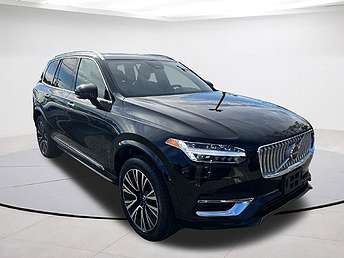 2024 Volvo XC90 T8 Plus 