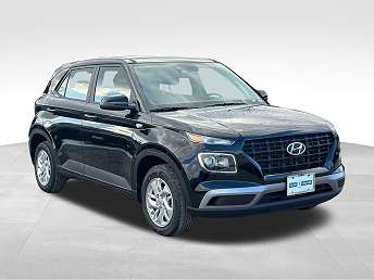 2025 Hyundai Venue SE 