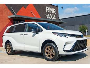 2025 Toyota Sienna XSE 
