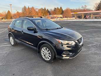 2020 Nissan Rogue Sport SV 