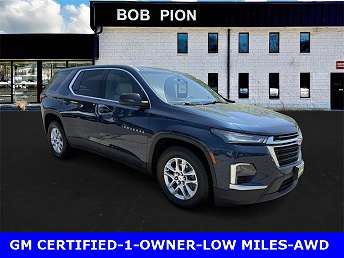 2022 Chevrolet Traverse LS 
