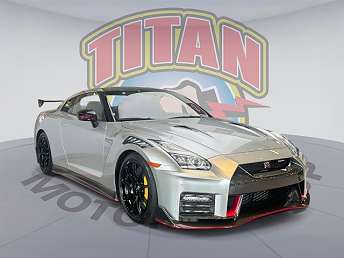 2023 Nissan GT-R Review, Pricing, and Specs | CARFAX