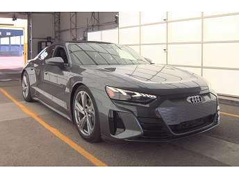 2022 Audi e-tron GT Premium Plus 
