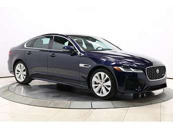 2022 Jaguar XF R-Dynamic SE 