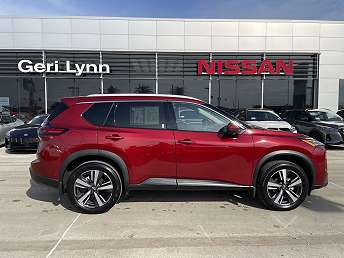 2024 Nissan Rogue SL 