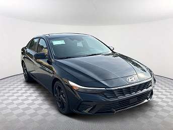 2026 Hyundai Elantra SEL 