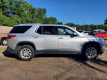 2018 Chevrolet Traverse LT 