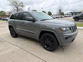2020 Jeep Grand Cherokee Altitude 