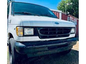 2001 Ford Econoline E-350 
