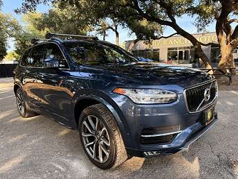 2018 Volvo XC90 T6 Momentum 