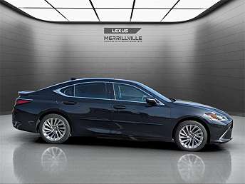 2023 Lexus ES 300h 