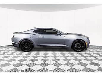2024 Chevrolet Camaro LT 