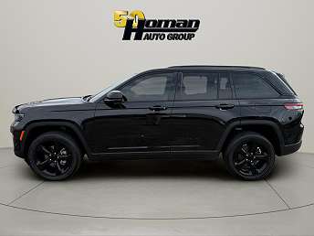 2022 Jeep Grand Cherokee Altitude 