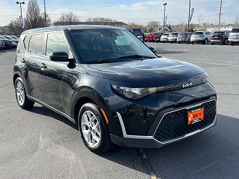 Black Kia Soul Wagon 2023