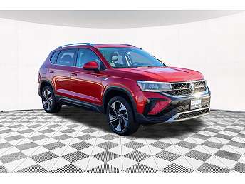 2024 Volkswagen Taos SE 