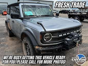 2023 Ford Bronco Black Diamond 