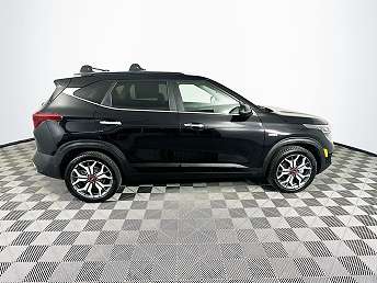 2023 Kia Seltos SX 
