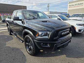 Black Ram 1500 Pickup 2019