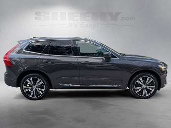 2022 Volvo XC60 B5 Inscription 