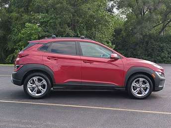 2022 Hyundai Kona SEL 
