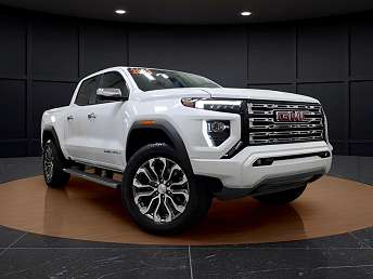 2023 GMC Canyon Denali 