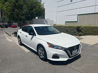 2020 Nissan Altima S 