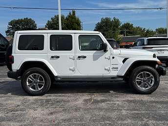 2021 Jeep Wrangler Sahara 