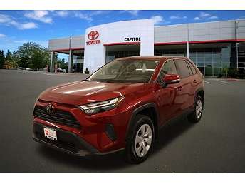 2024 Toyota RAV4 LE 