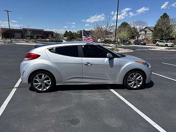 2017 Hyundai Veloster  