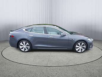 Silver Tesla Model S Sedan 2021